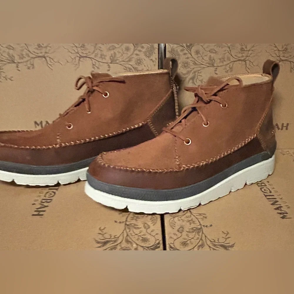 Manitobah Men’s Mesa Chukka Light Weight Boots Size 12